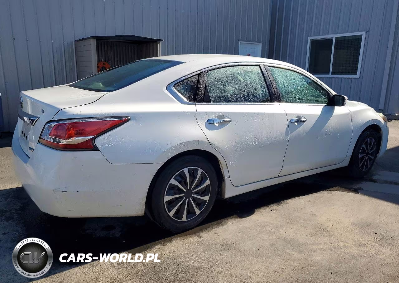 2014 Nissan Altima 2.5 S VIN:1N4AL3AP9EN343401 - 3