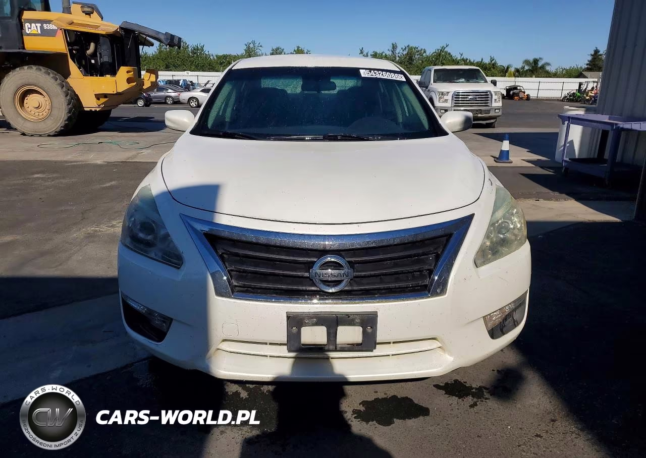 2014 Nissan Altima 2.5 S VIN:1N4AL3AP9EN343401 - 5