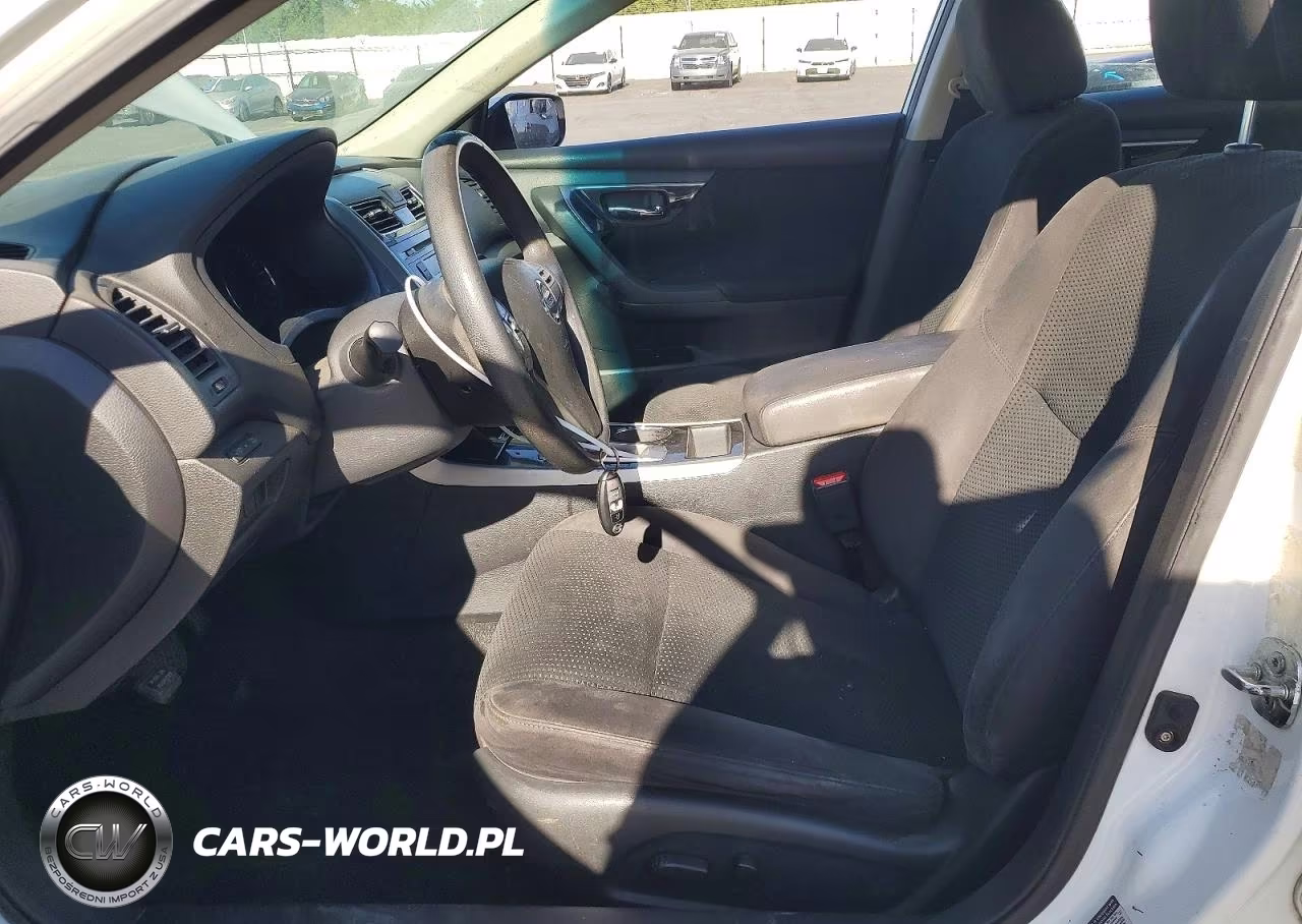 2014 Nissan Altima 2.5 S VIN:1N4AL3AP9EN343401 - 7