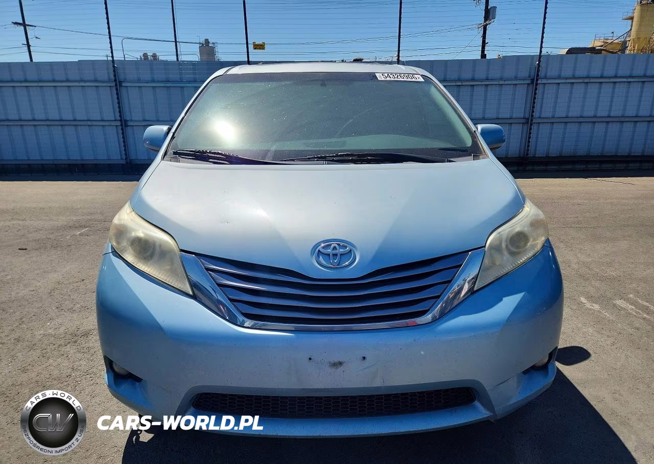 2017 Toyota Sienna Xle 8-Passenger VIN:5TDYZ3DC7HS807820 - 5