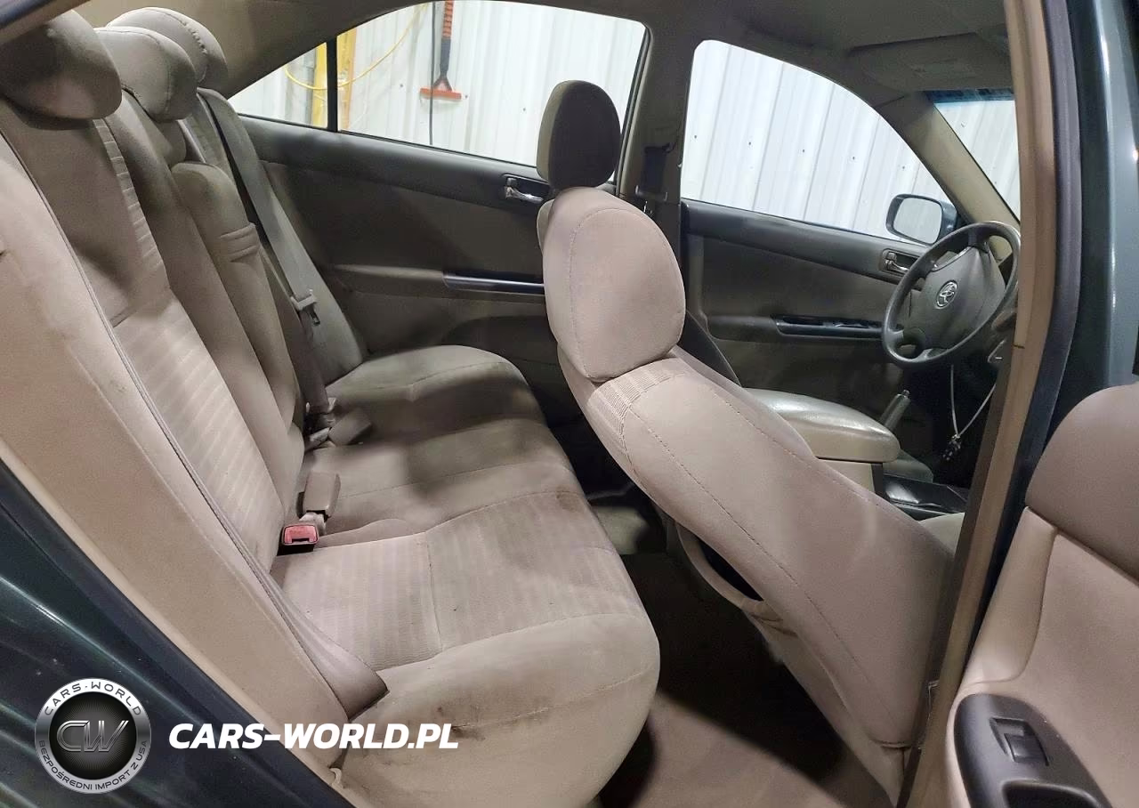 2005 Toyota Camry Le VIN:4T1BE32K95U023136 - 10