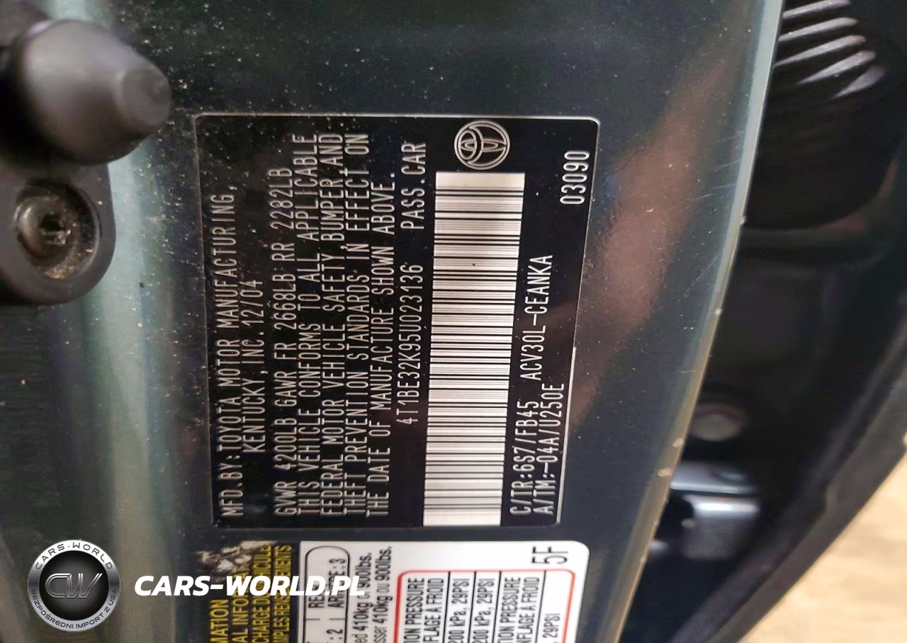 2005 Toyota Camry Le VIN:4T1BE32K95U023136 - 13