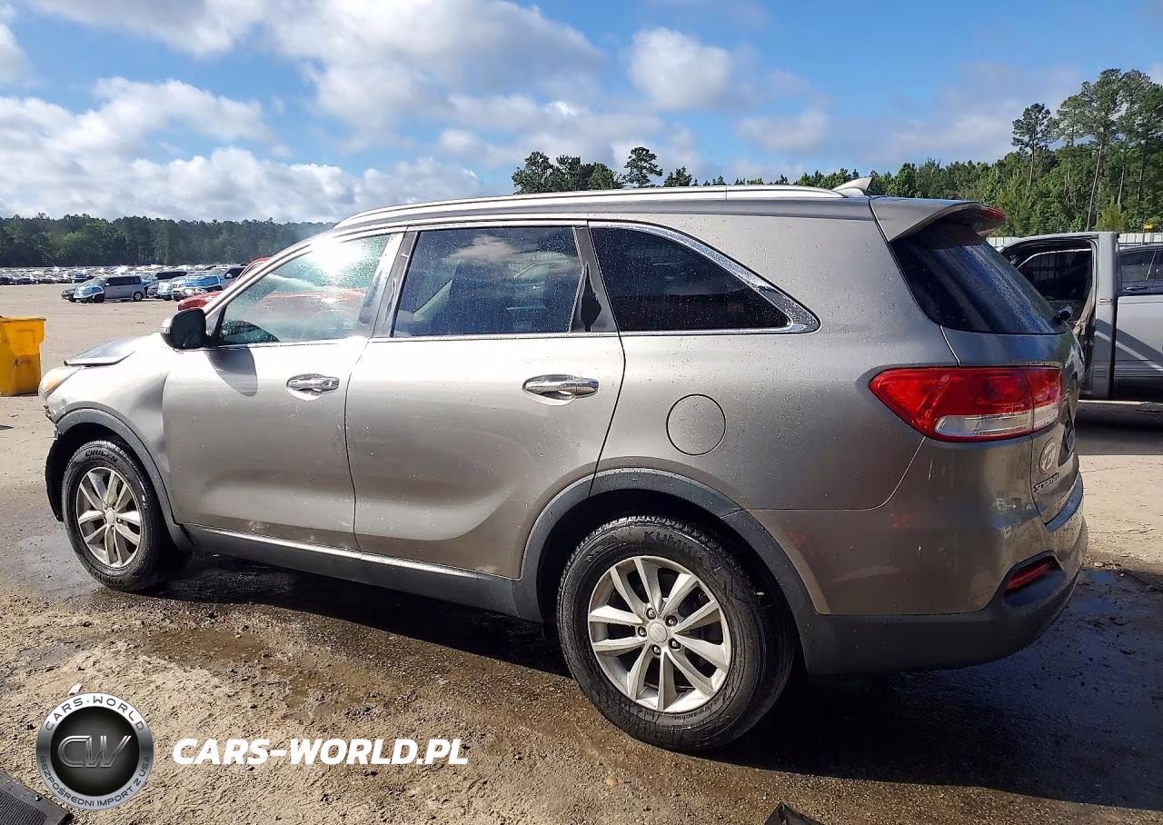 2016 Kia Sorento Lx VIN:5XYPG4A30GG012275 - 2
