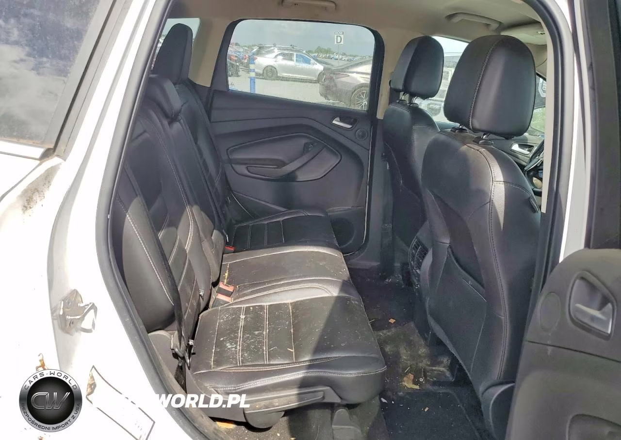 2017 Ford Escape Titanium VIN:1FMCU0J9XHUA26247 - 11
