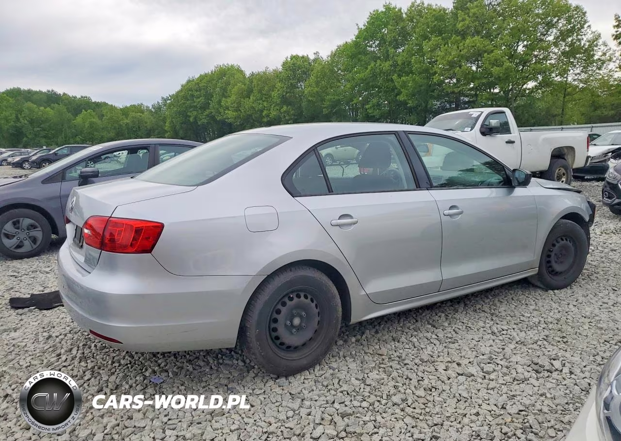 2014 Volkswagen Jetta VIN:3VW2K7AJ0EM415727 - 3