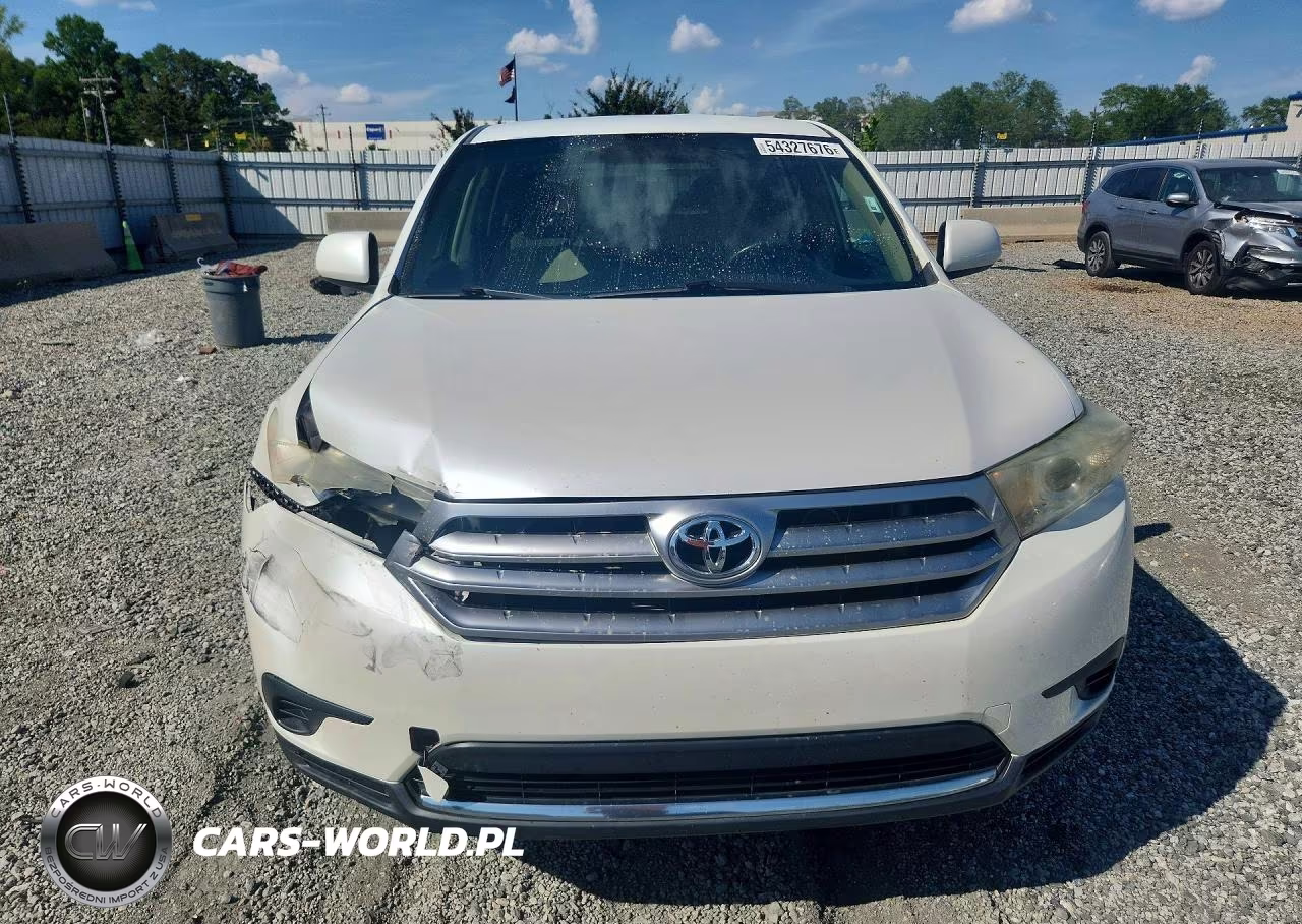 2013 Toyota Highlander VIN:5TDZA3EH5DS033924 - 5