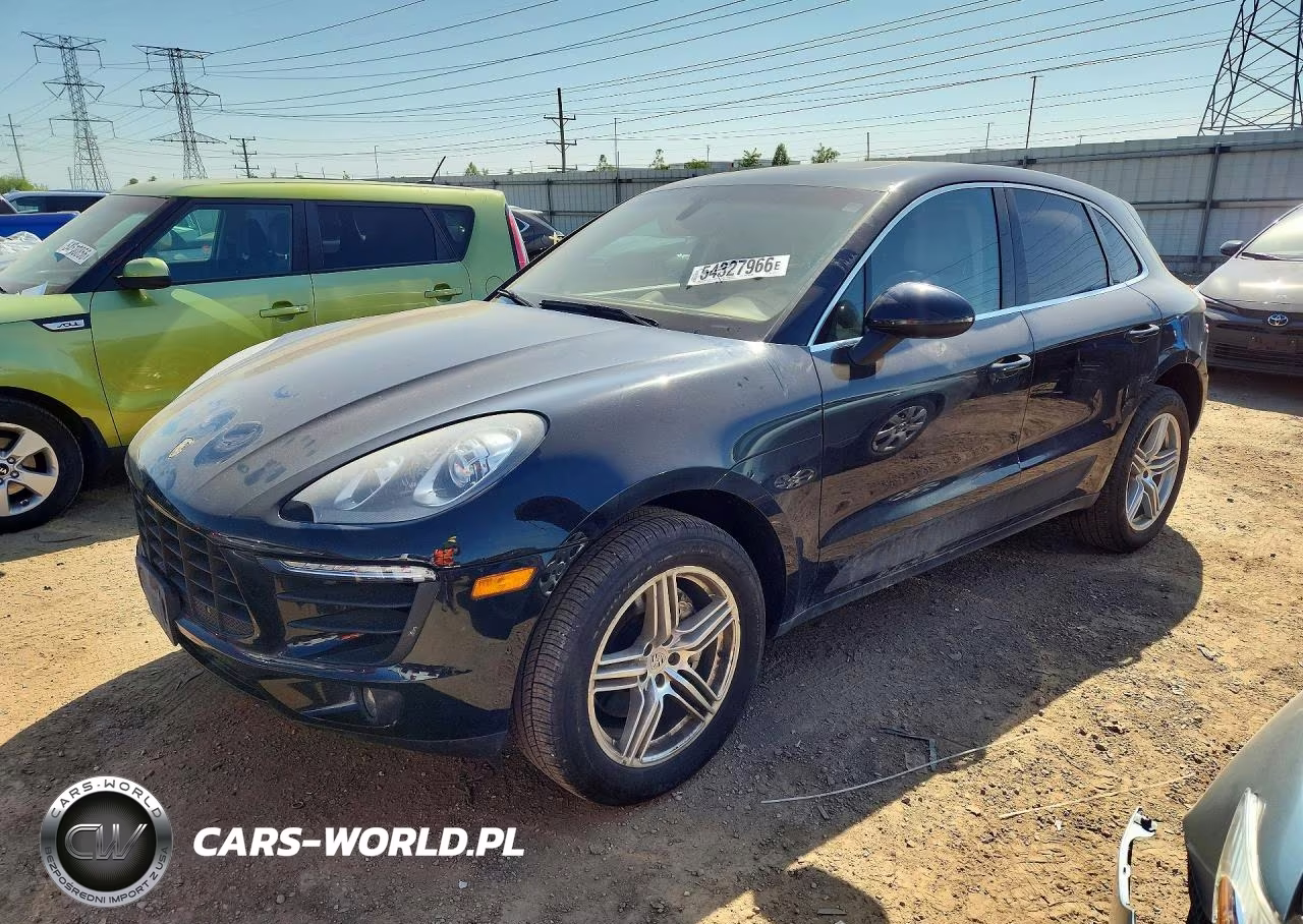2015 Porsche Macan S