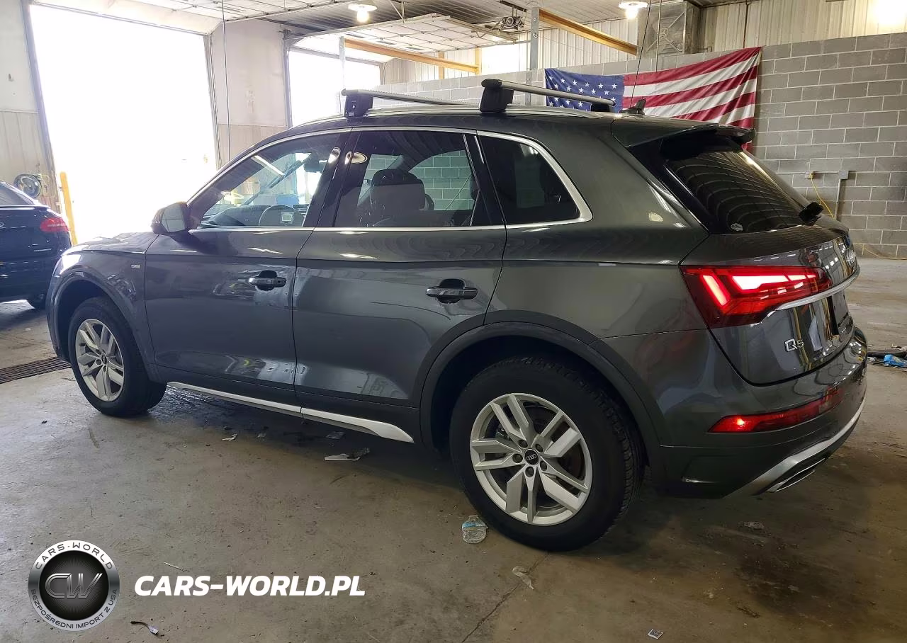 2022 Audi Q5 Premium 45 VIN:WA1GAAFY7N2100911 - 2