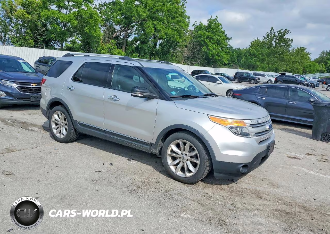 2011 Ford Explorer Xlt VIN:1FMHK7D85BGA49495 - 4
