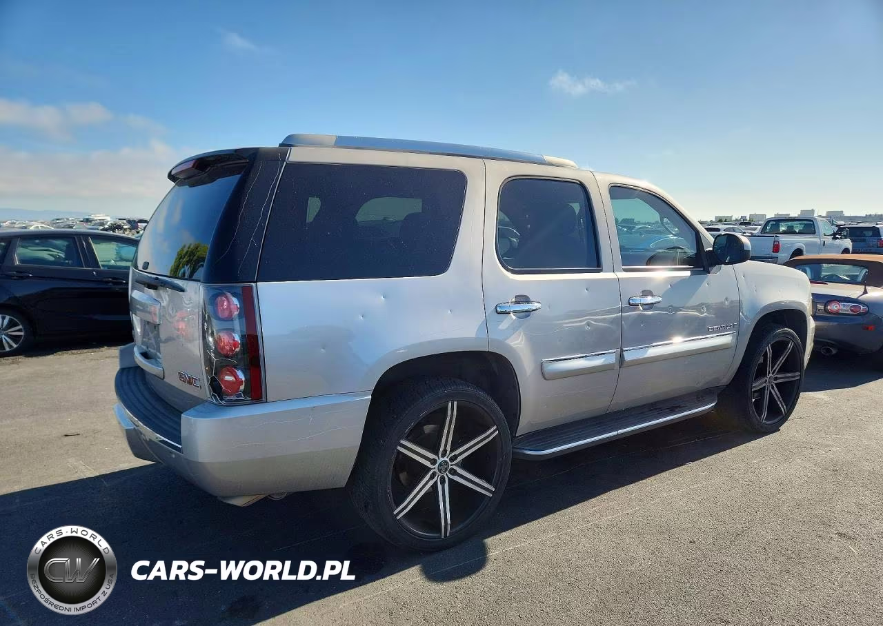 2007 GMC Yukon Denali VIN:1GKFK63867J151443 - 3