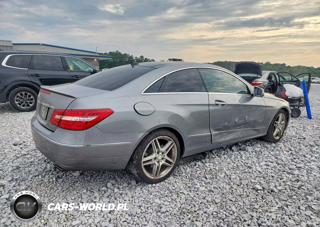 2013 Mercedes-Benz E 350 VIN:WDDKJ5KB7DF198327 - 3