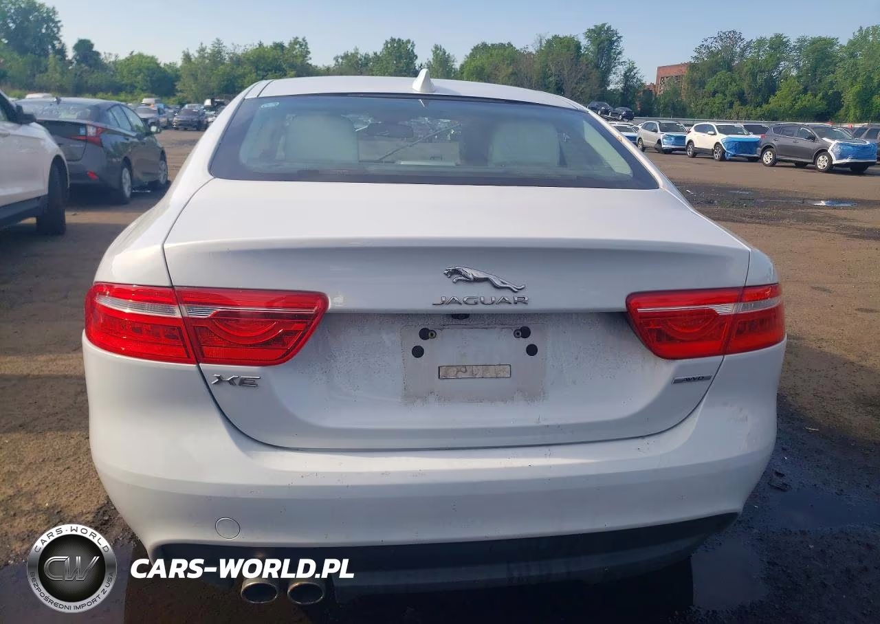 2017 Jaguar Xe Prestige VIN:SAJAK4BN9HA971696 - 6