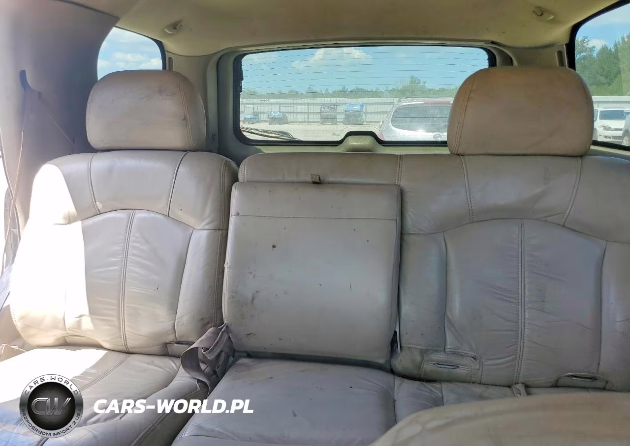 2002 Chevrolet Tahoe K1500 VIN:1GNEK13Z72R282725 - 10