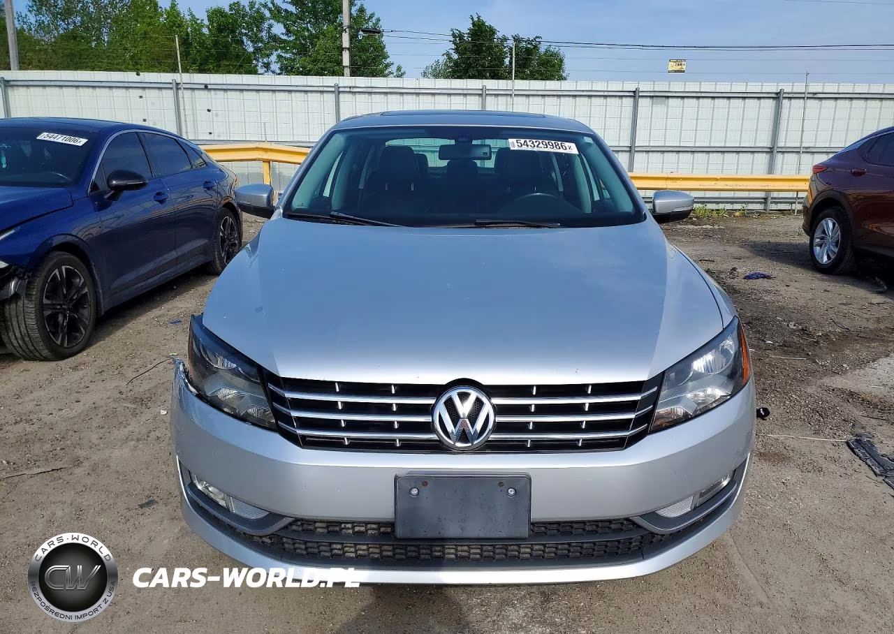 2014 Volkswagen Passat Sel VIN:1VWCT7A33EC043482 - 5