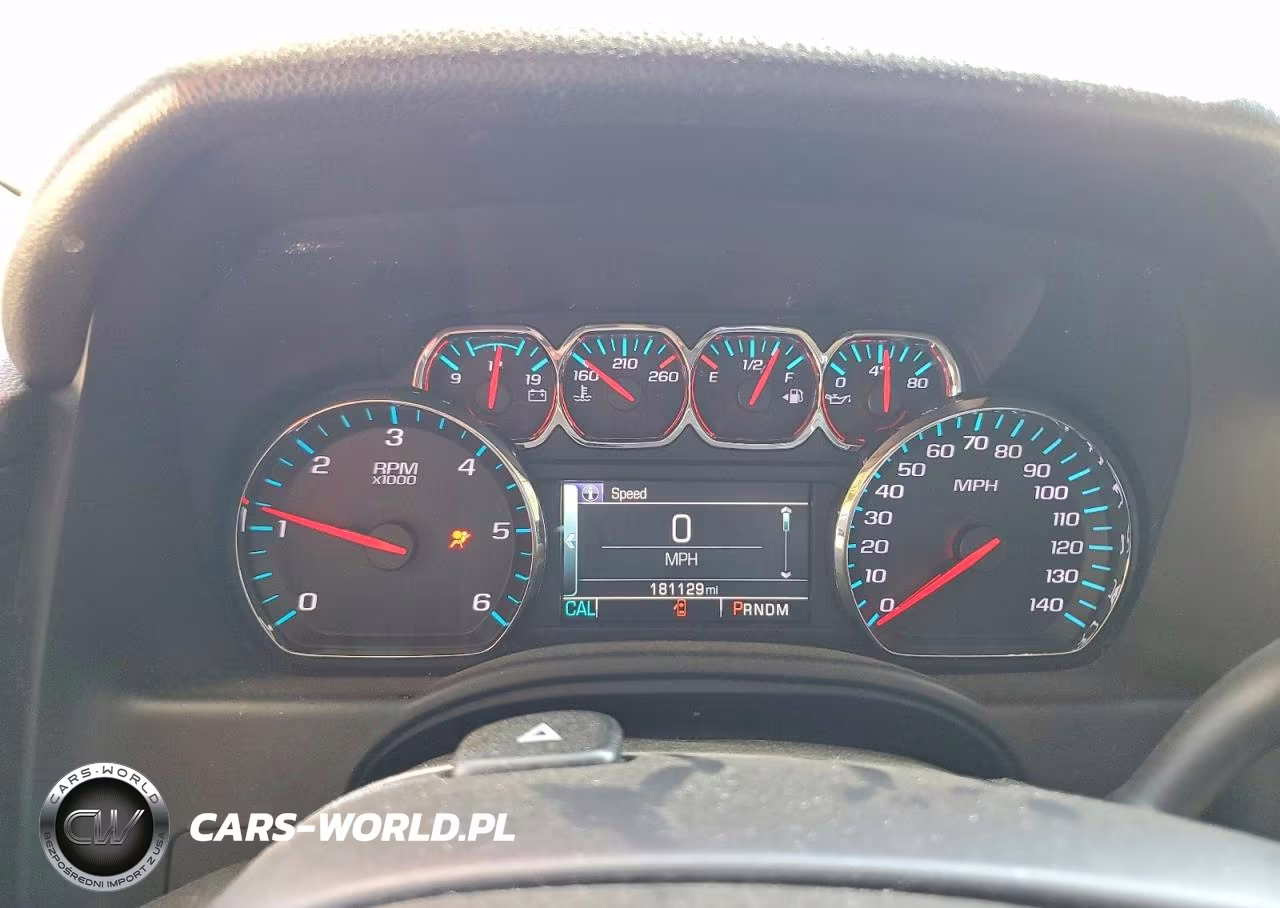 2016 Chevrolet Suburban C1500 Lt VIN:1GNSCHKC5GR275429 - 9