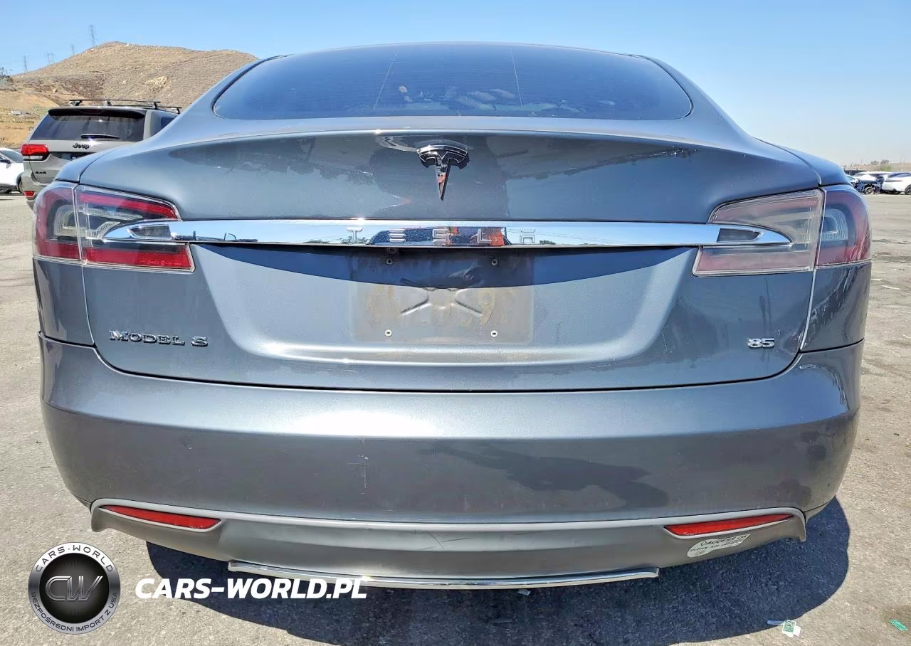 2012 Tesla Model S VIN:5YJSA1DNXCFP02608 - 6