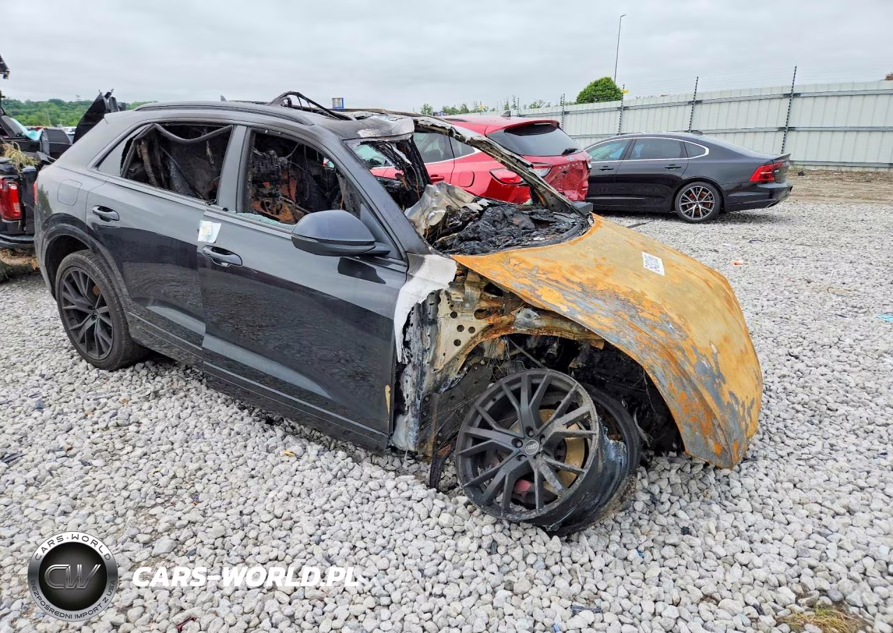 2021 Audi Q8 Premium Plus S-Line VIN:WA1EVAF10MD014499 - 4