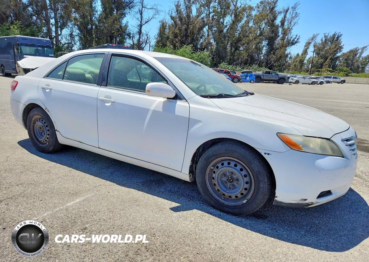 2007 Toyota Camry Le V6 VIN:4T1BK46K77U530872 - 4