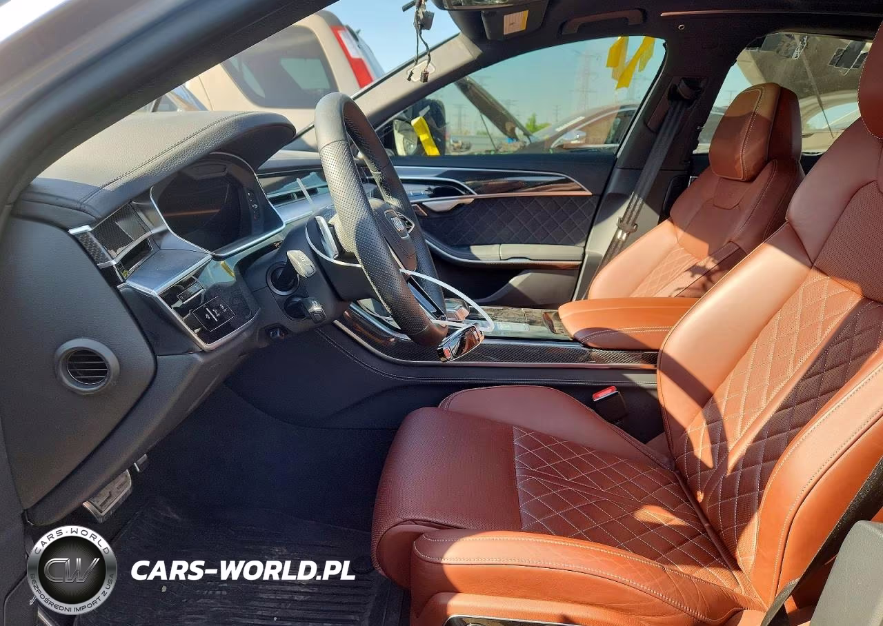 2024 Audi S8 VIN:WAULSAF82RN008849 - 7