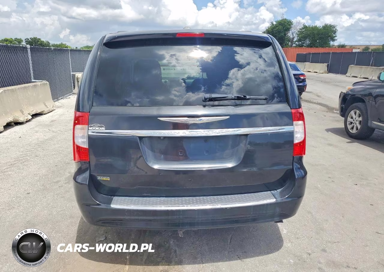 2012 Chrysler Town & Country Touring VIN:2C4RC1BG3CR281896 - 6