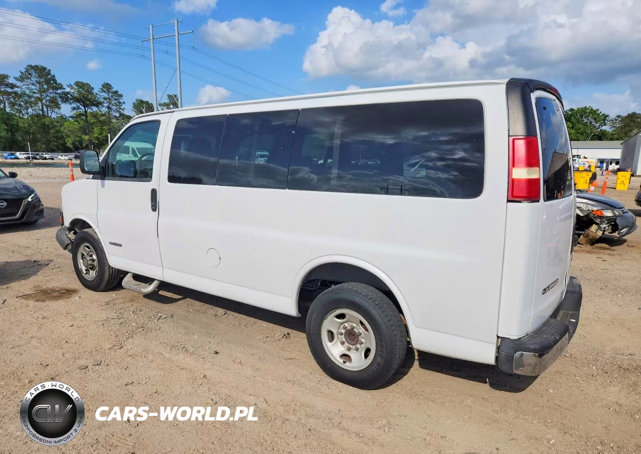 2003 Chevrolet Express G2500 VIN:1GNGG25U631213638 - 2