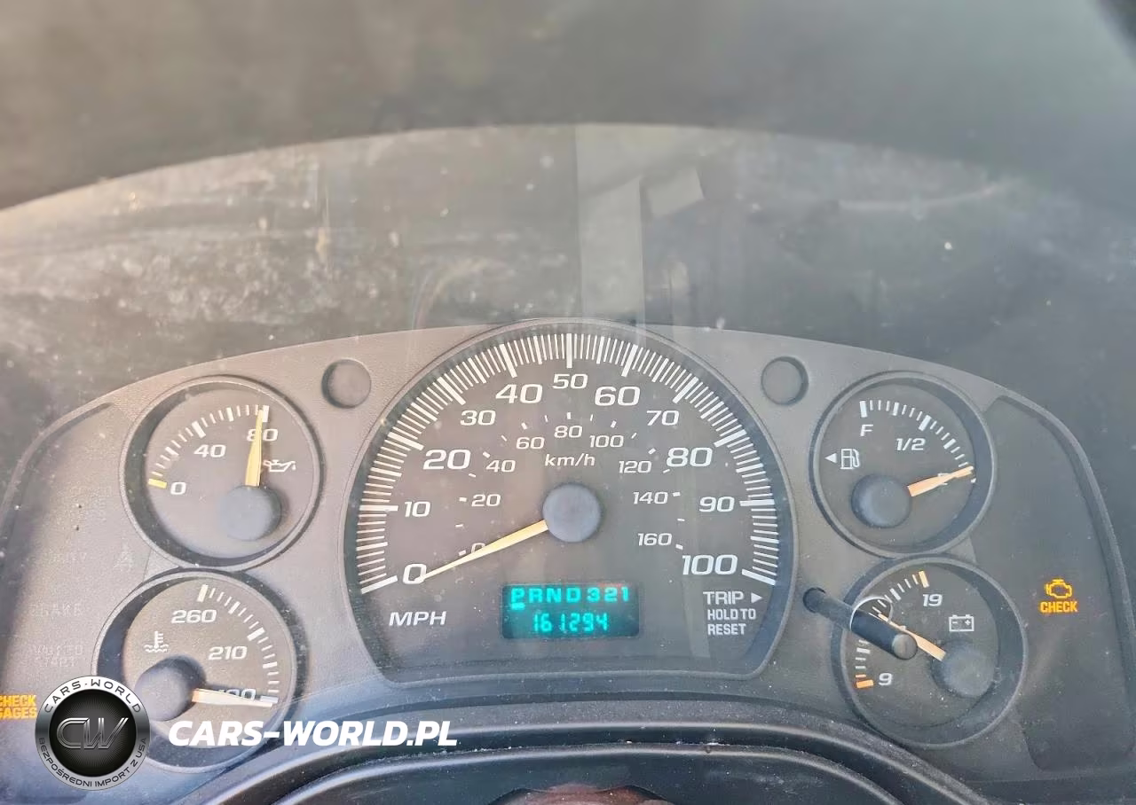 2003 Chevrolet Express G2500 VIN:1GNGG25U631213638 - 9