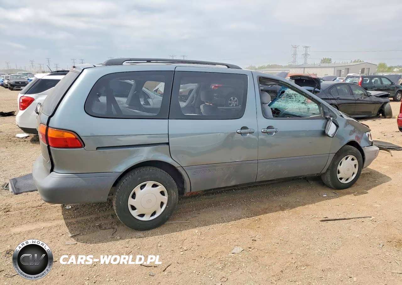 1998 Toyota Sienna Le VIN:4T3ZF13C5WU067571 - 3