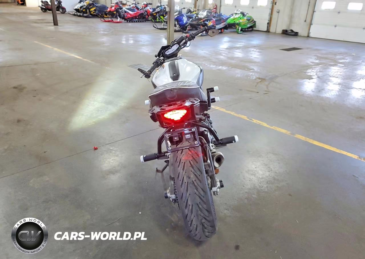2015 Yamaha Fz07 VIN:JYARM06E3FA003150 - 4