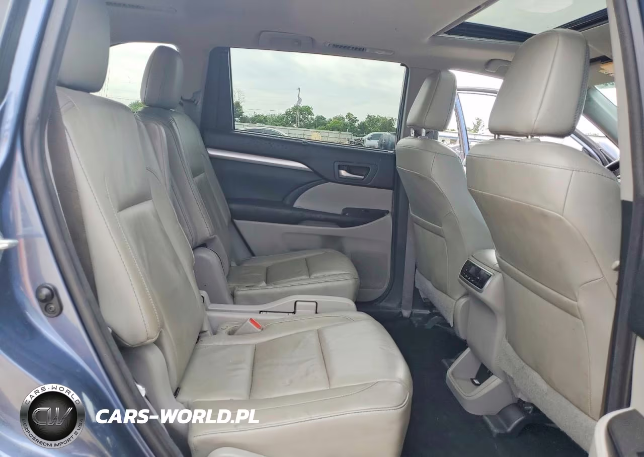 2018 Toyota Highlander Xle VIN:5TDKZRFH2JS236762 - 10