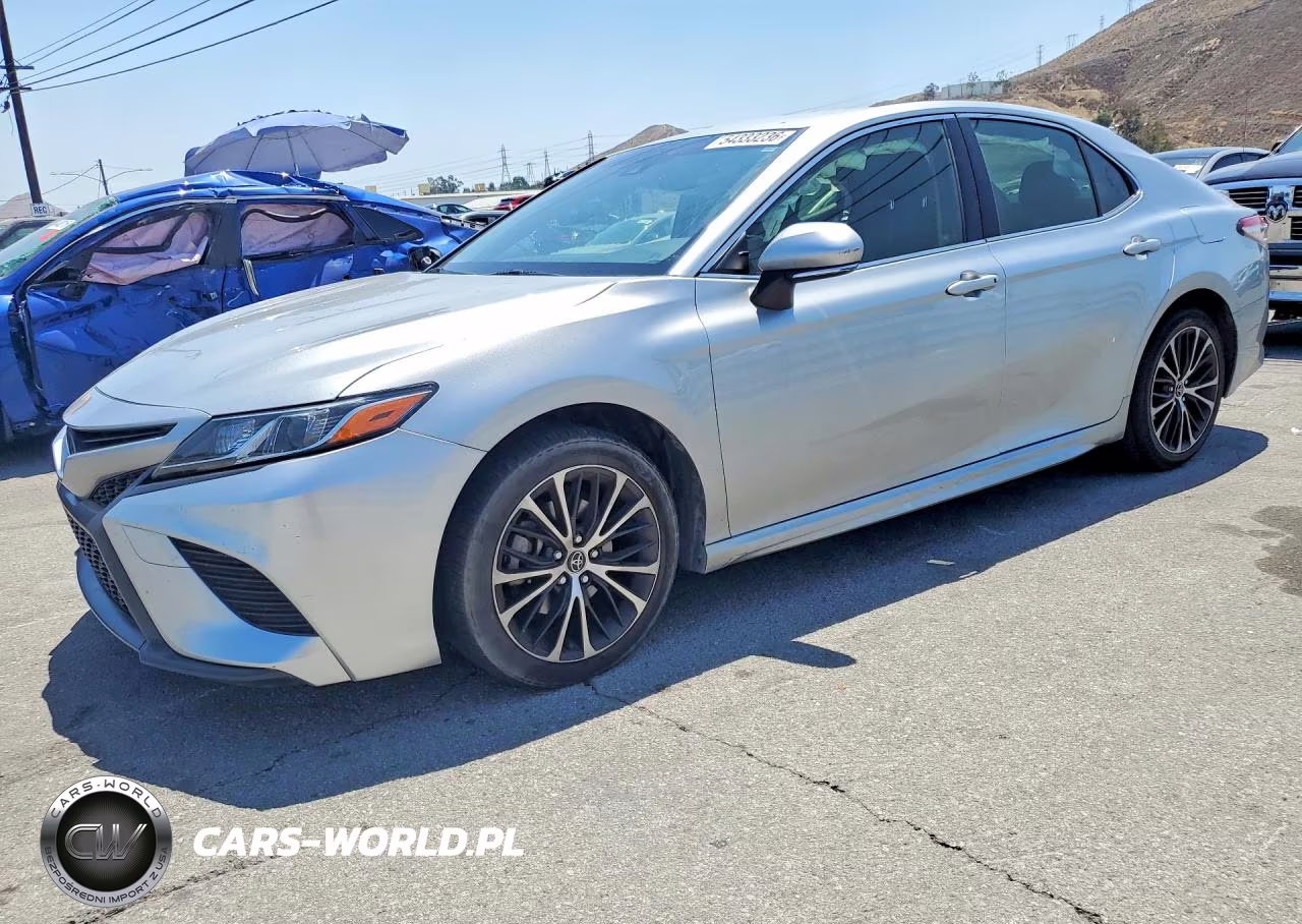 2018 Toyota Camry Se – zdjęcie 1 z 12