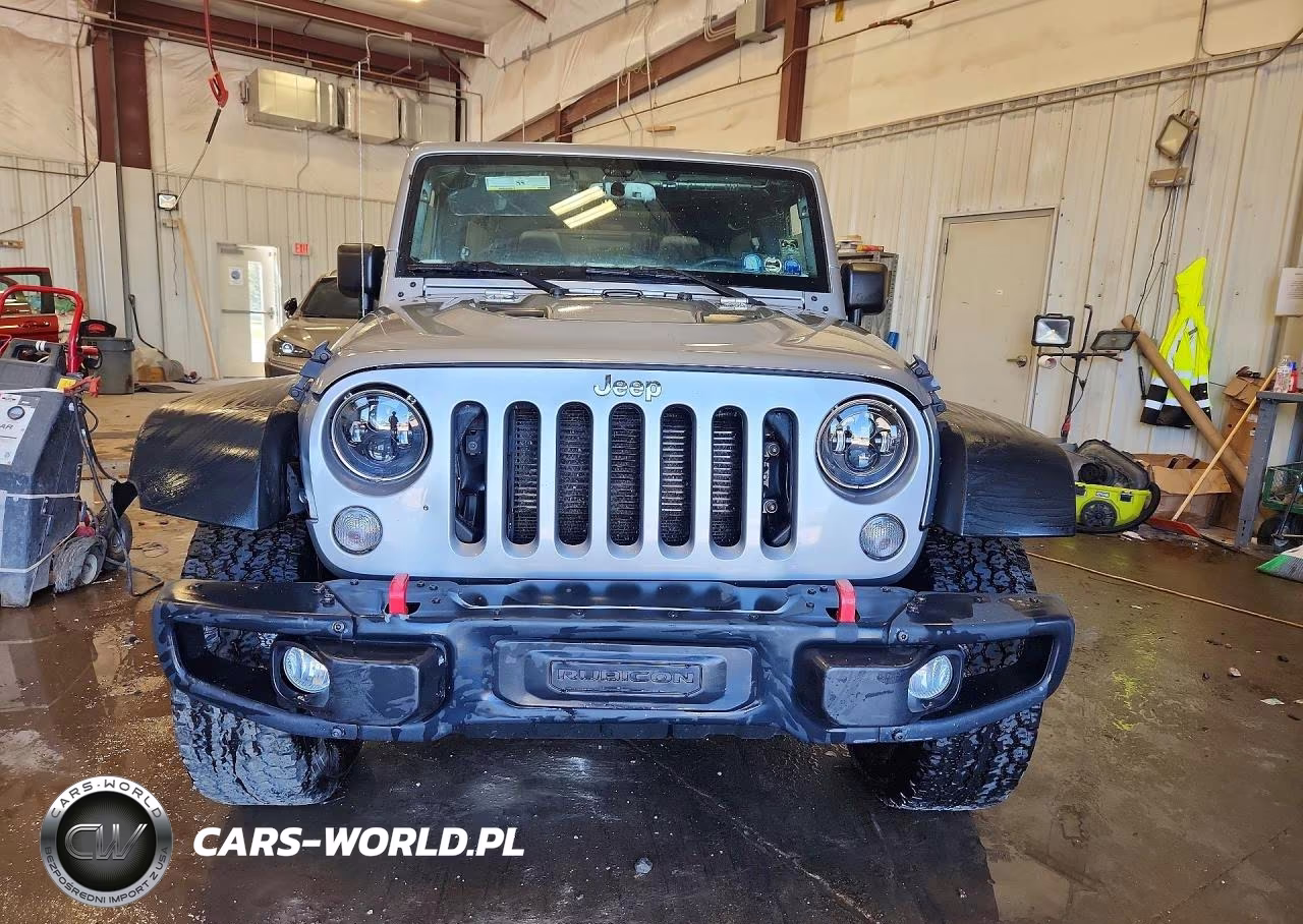 2015 Jeep Wrangler Unlimited Rubicon VIN:1C4BJWFG9FL766412 - 5