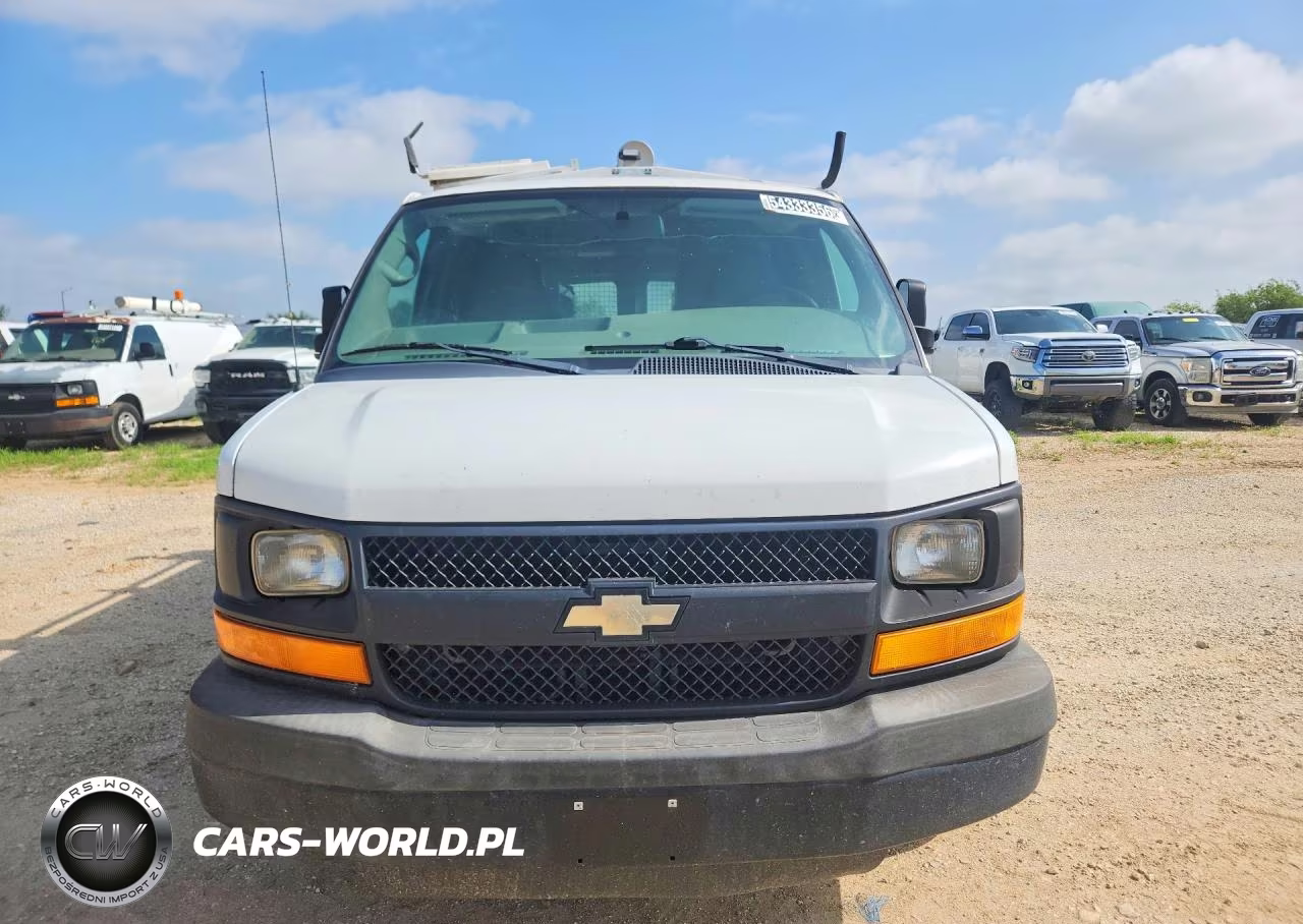 2013 Chevrolet Express G2500 VIN:1GCWGFCA1D1903318 - 5