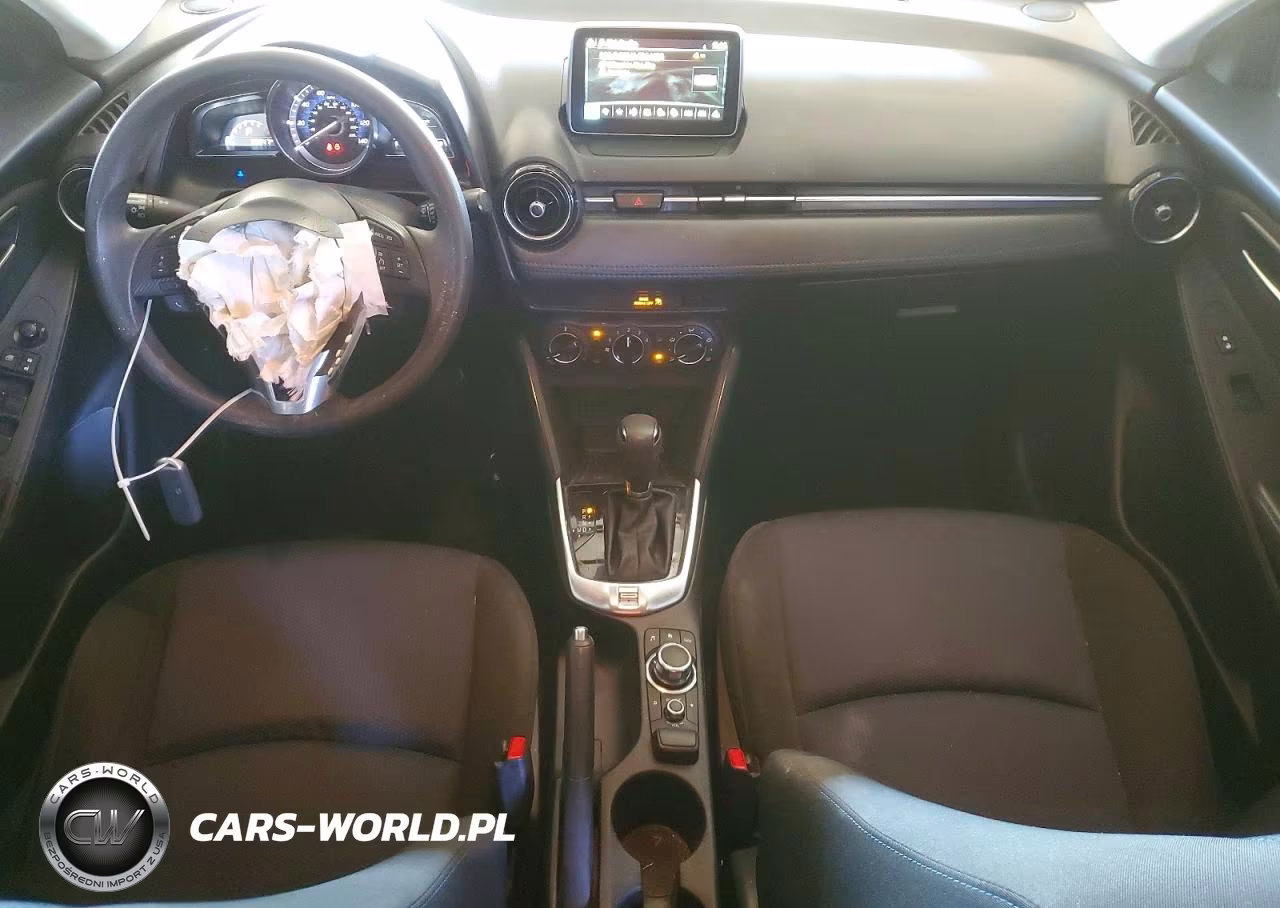2018 Toyota Yaris Ia Base VIN:3MYDLBYV3JY309779 - 8