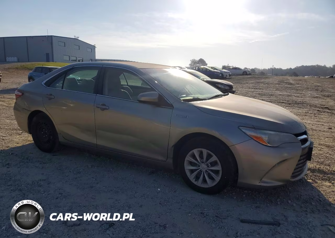 2015 Toyota Camry Hybrid Le VIN:4T1BD1FK6FU158447 - 4