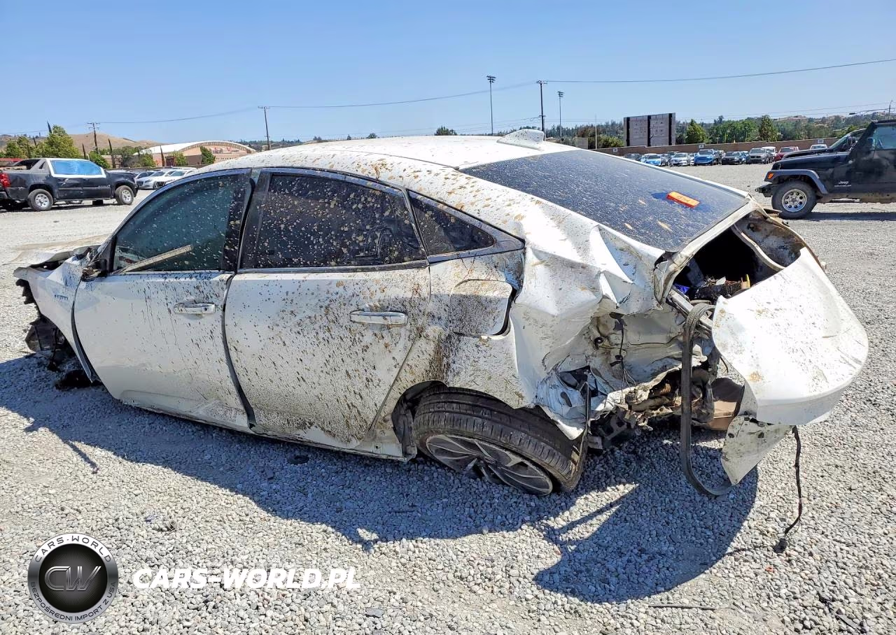 2019 Honda Insight Touring VIN:19XZE4F90KE026887 - 2