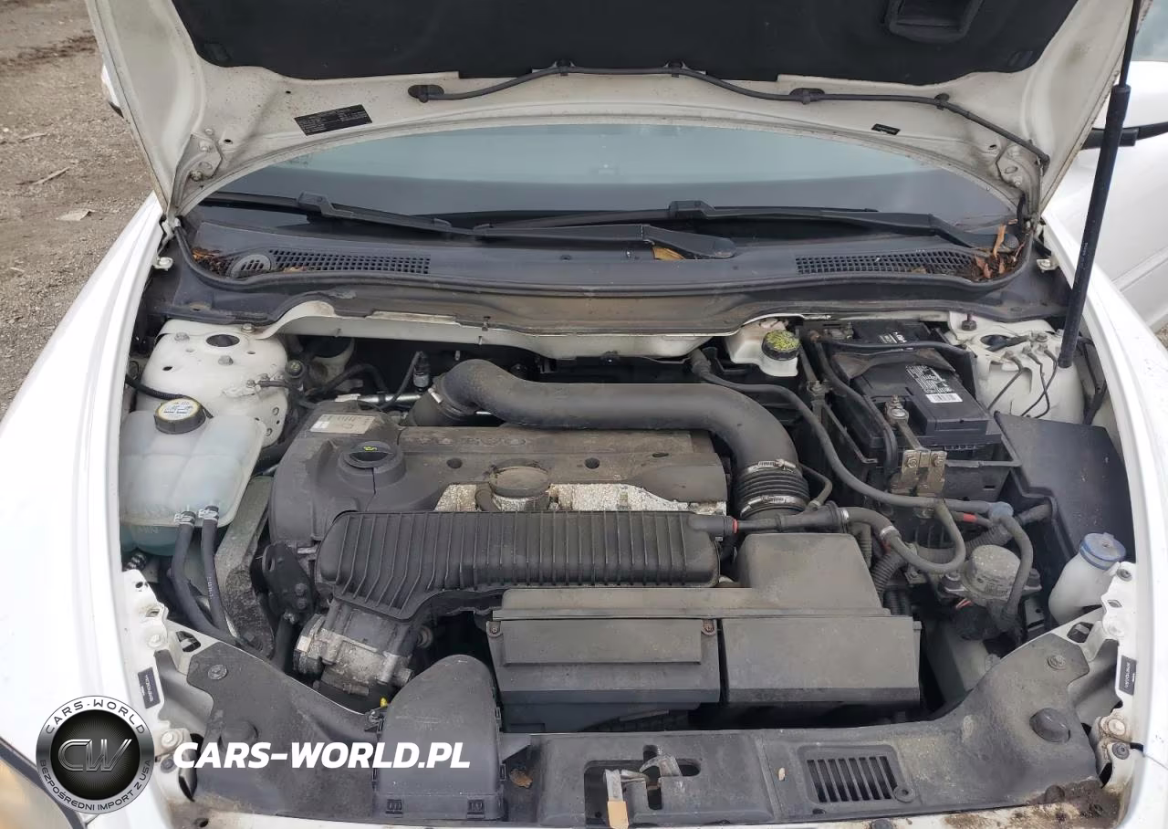 2010 Volvo C70 T5 VIN:YV1672MCXAJ094366 - 11