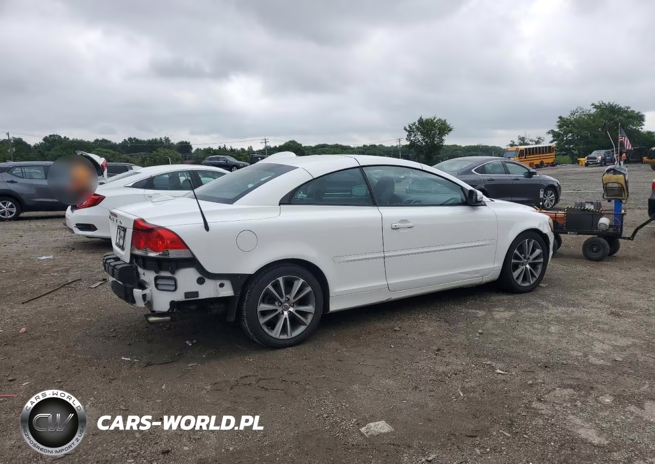 2010 Volvo C70 T5 VIN:YV1672MCXAJ094366 - 3