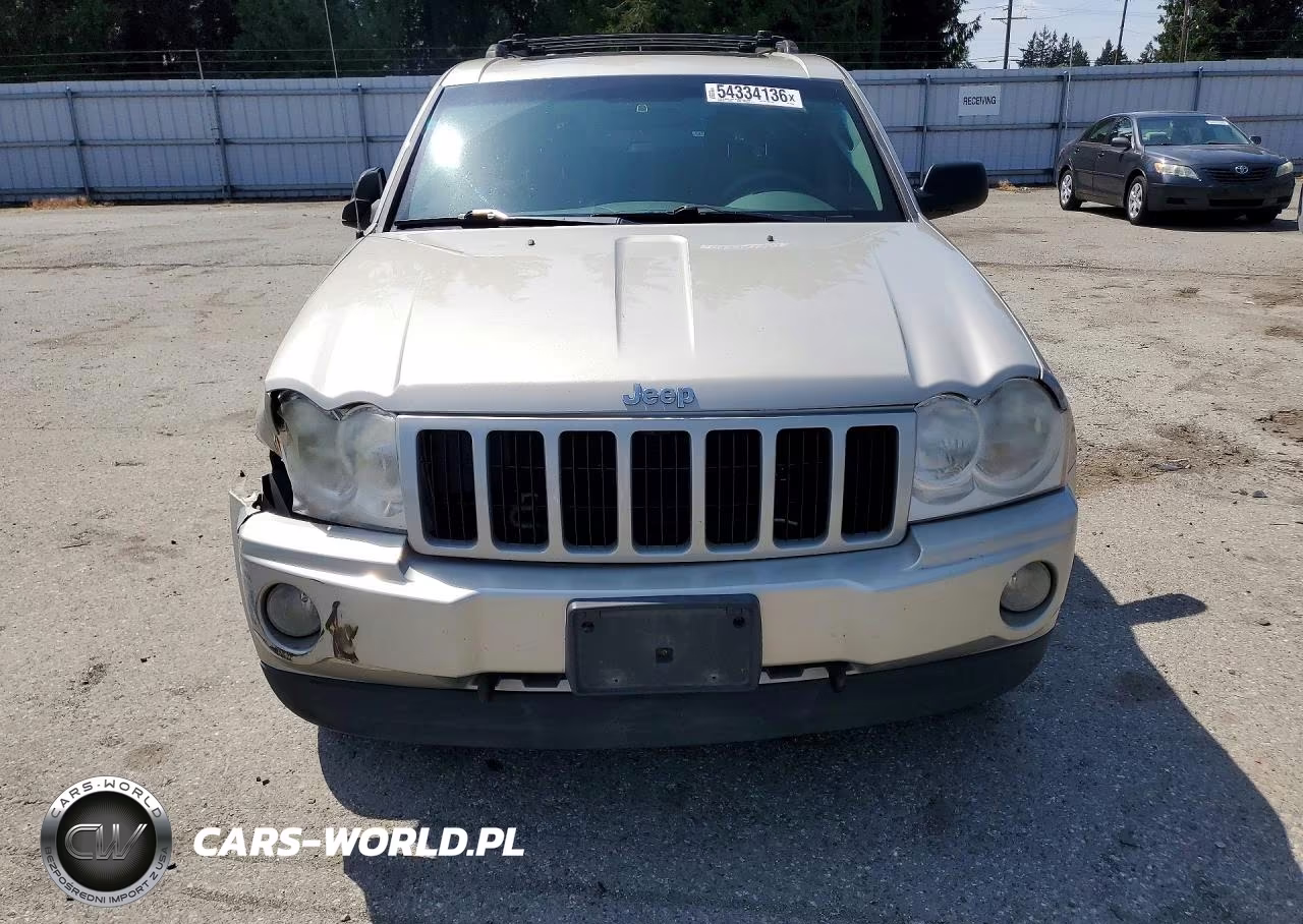 2007 Jeep Grand Cherokee Laredo VIN:1J8HR48P67C620645 - 5