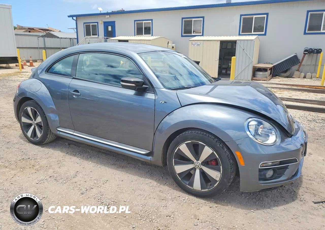 2014 Volkswagen Beetle Turbo VIN:3VWVT7AT6EM662472 - 4