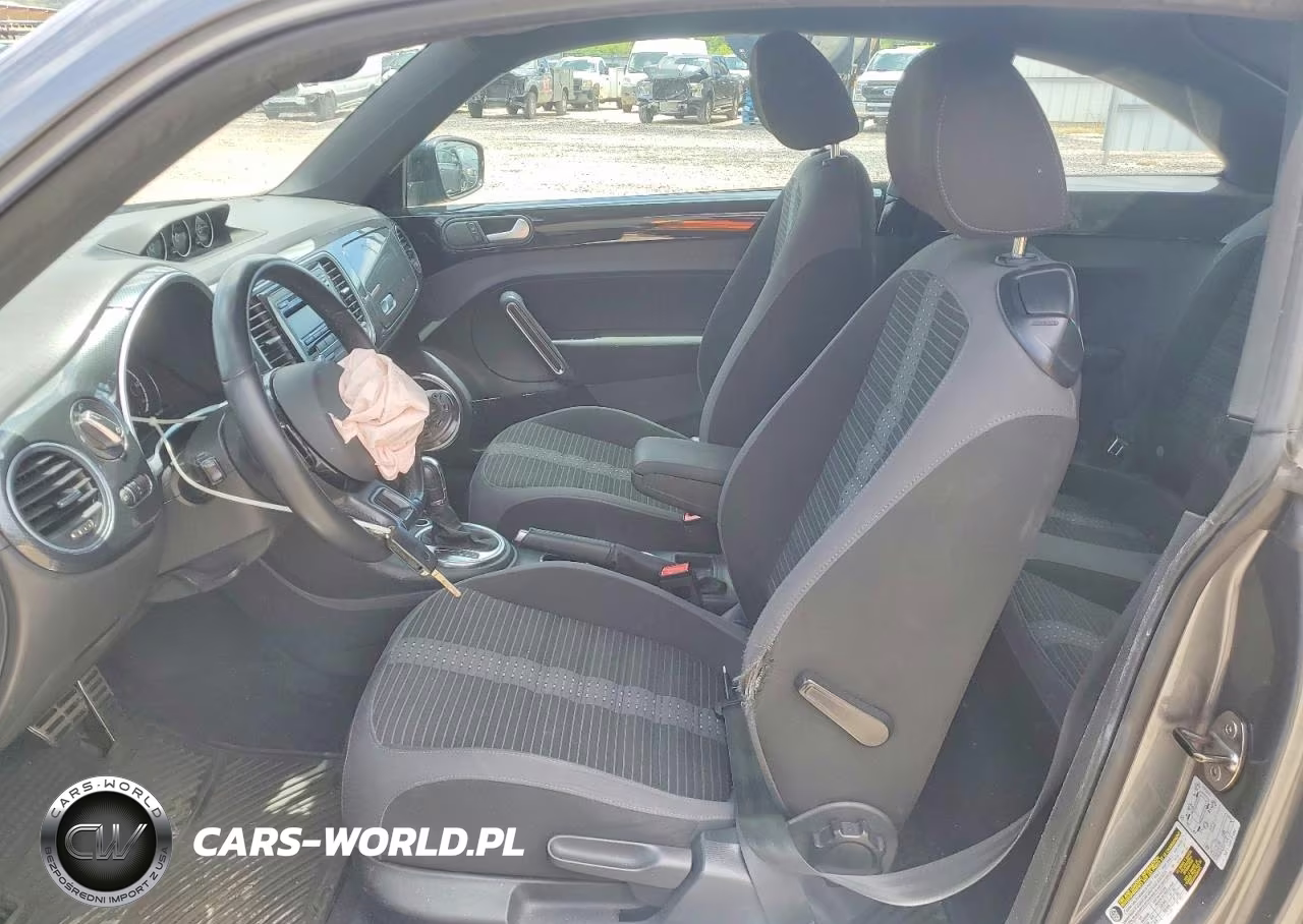 2014 Volkswagen Beetle Turbo VIN:3VWVT7AT6EM662472 - 7