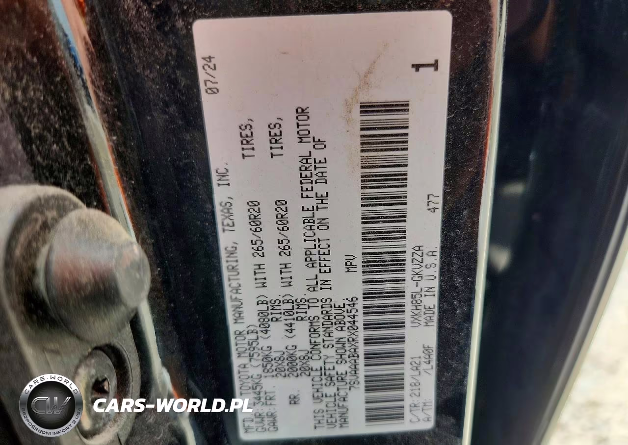 2024 Toyota Sequoia Sr5 VIN:7SVAAABAXRX044546 - 12