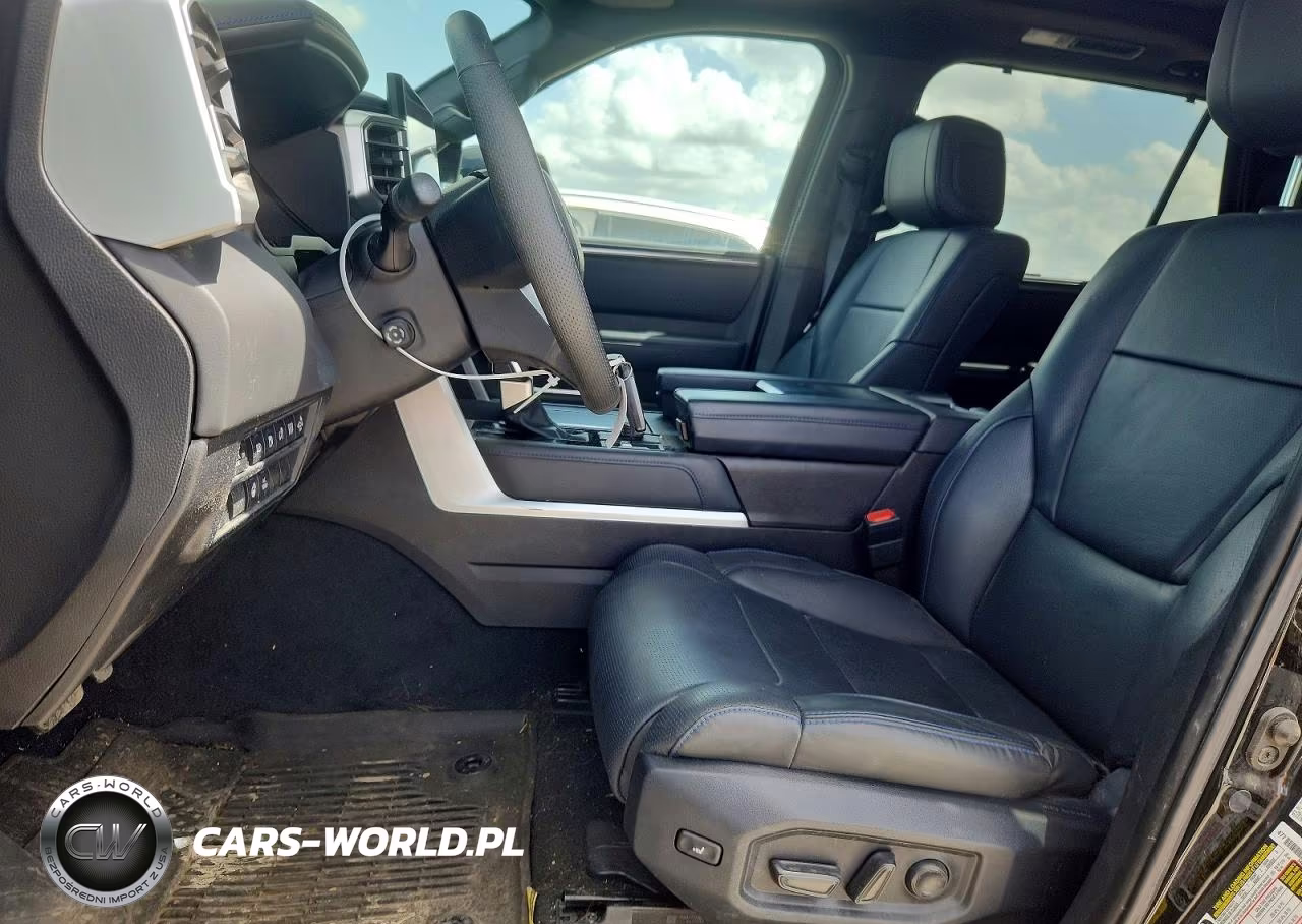 2024 Toyota Sequoia Sr5 VIN:7SVAAABAXRX044546 - 7