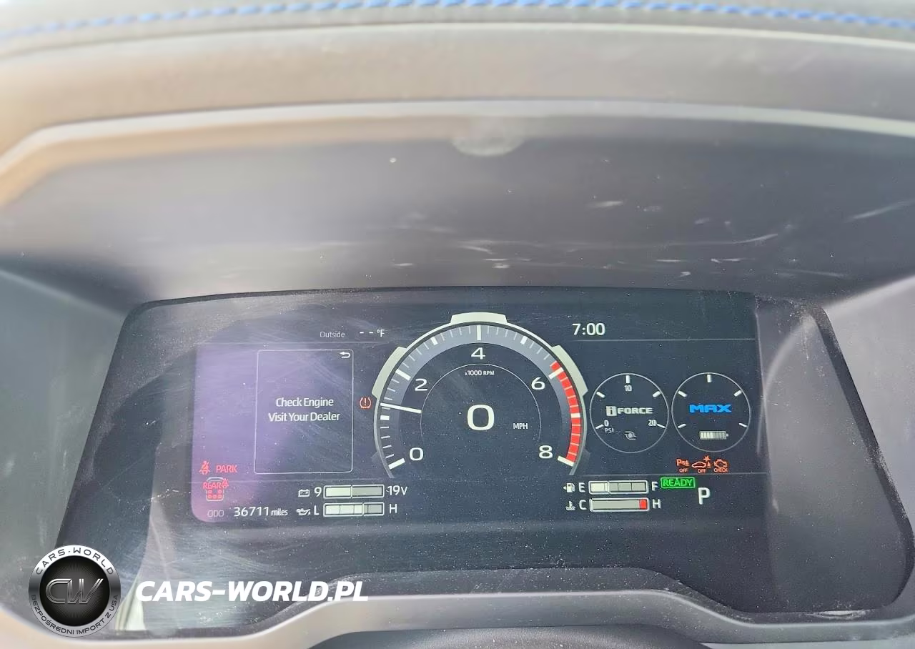 2024 Toyota Sequoia Sr5 VIN:7SVAAABAXRX044546 - 9