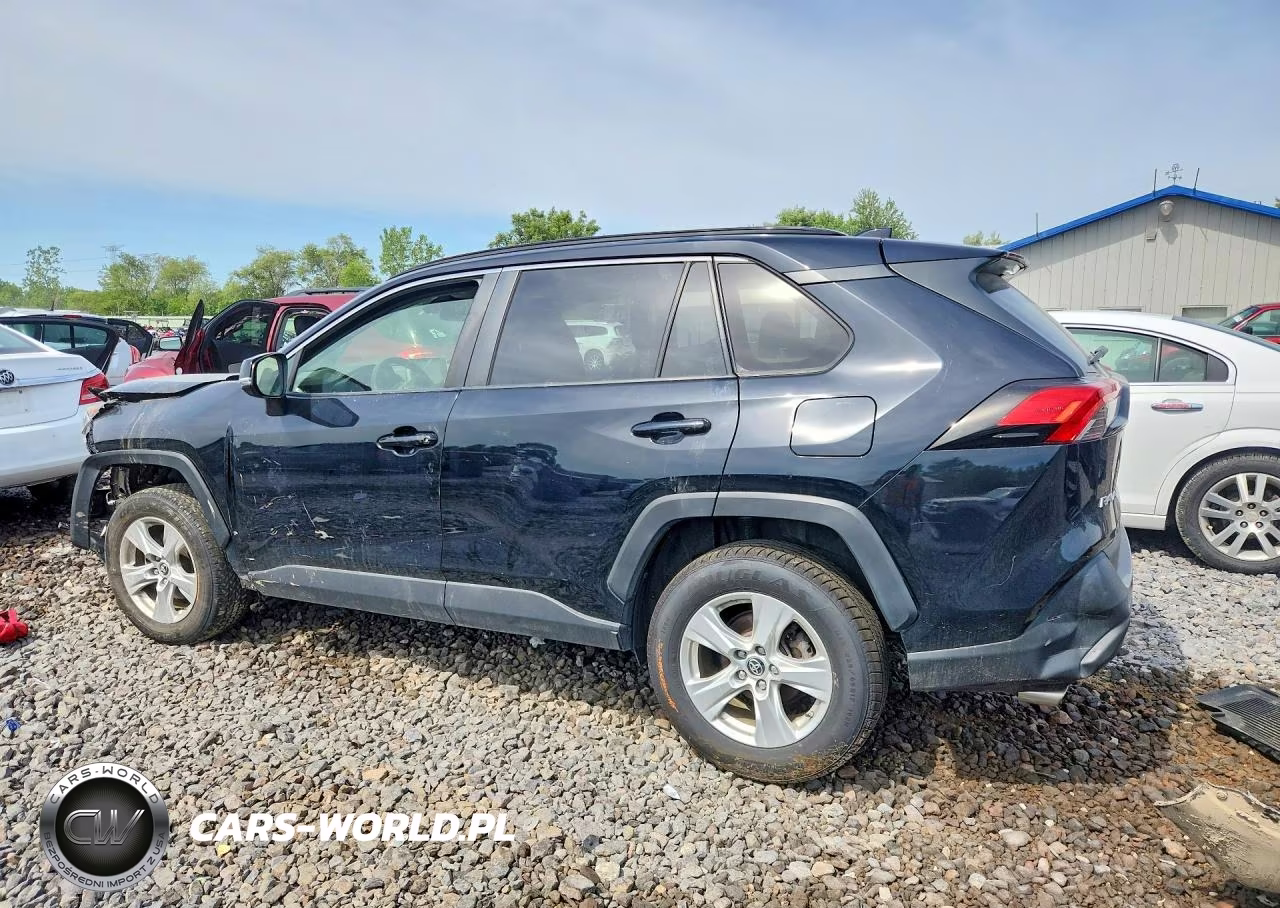 2019 Toyota Rav4 Xle VIN:JTMP1RFV2KD017333 - 2