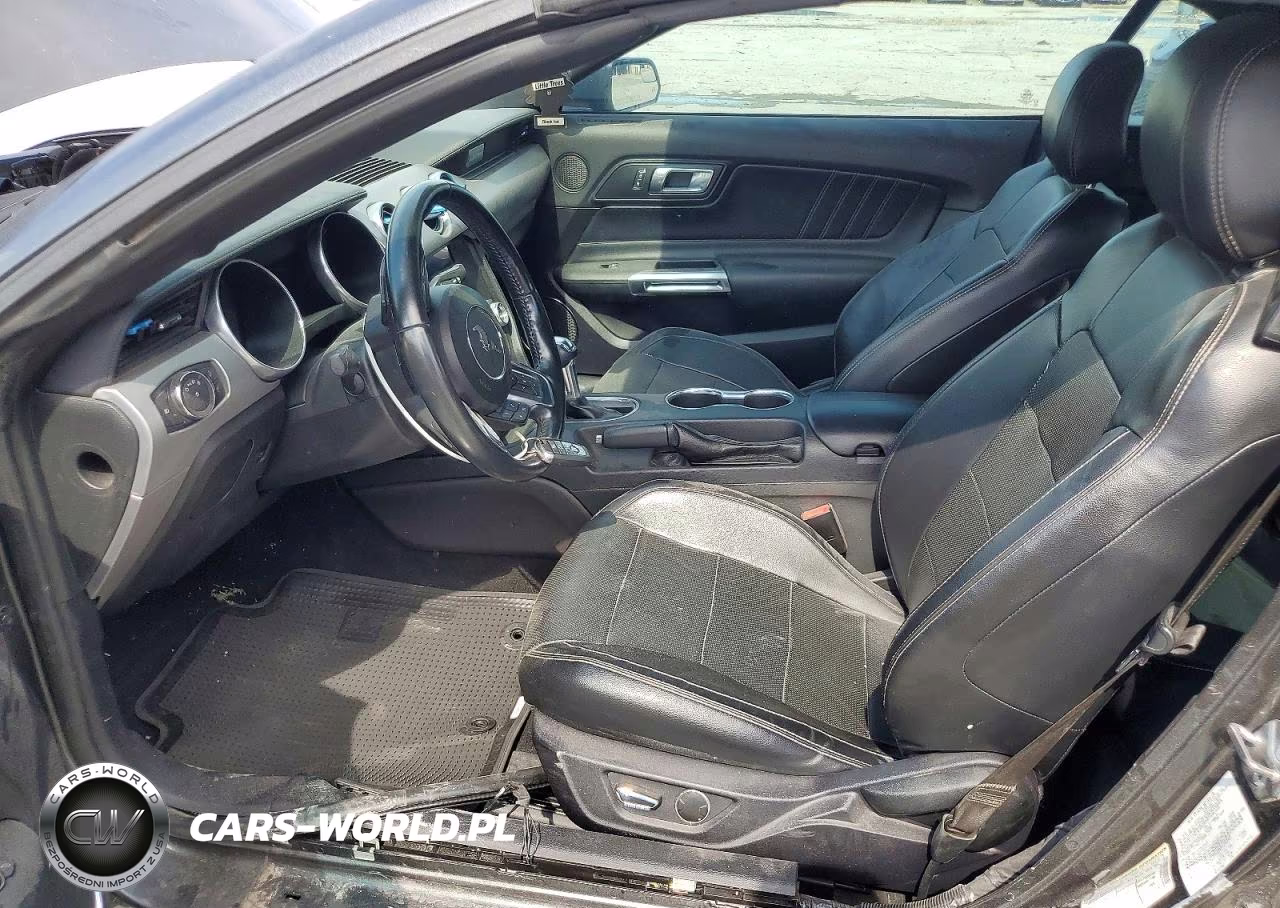 2019 Ford Mustang VIN:1FATP8UHXK5170059 - 7
