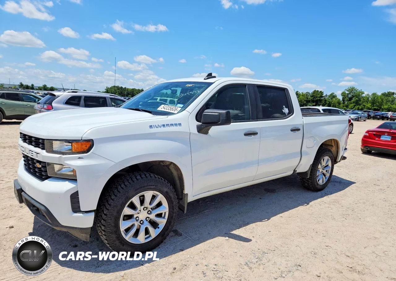 2020 Chevrolet Silverado C1500 Custom