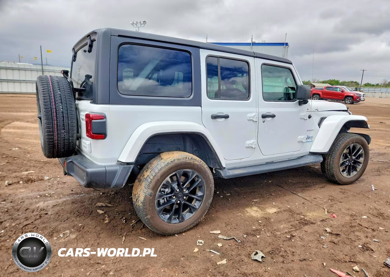 2021 Jeep Wrangler Unlimited Sahara 4Xe VIN:1C4JJXP68MW851518 - 3