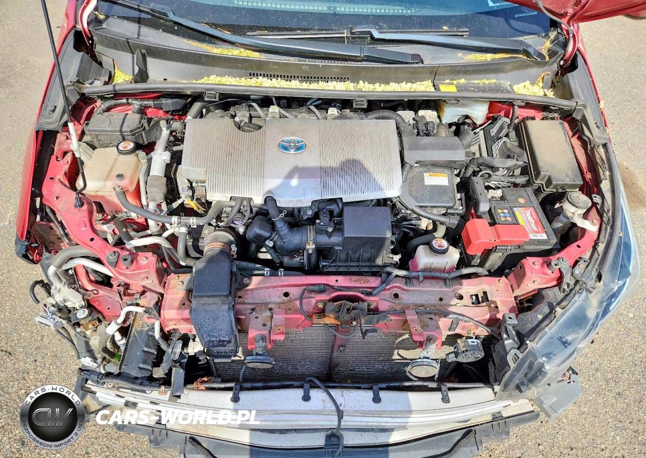 2018 Toyota Prius Prime Plus VIN:JTDKARFP0J3077952 - 11