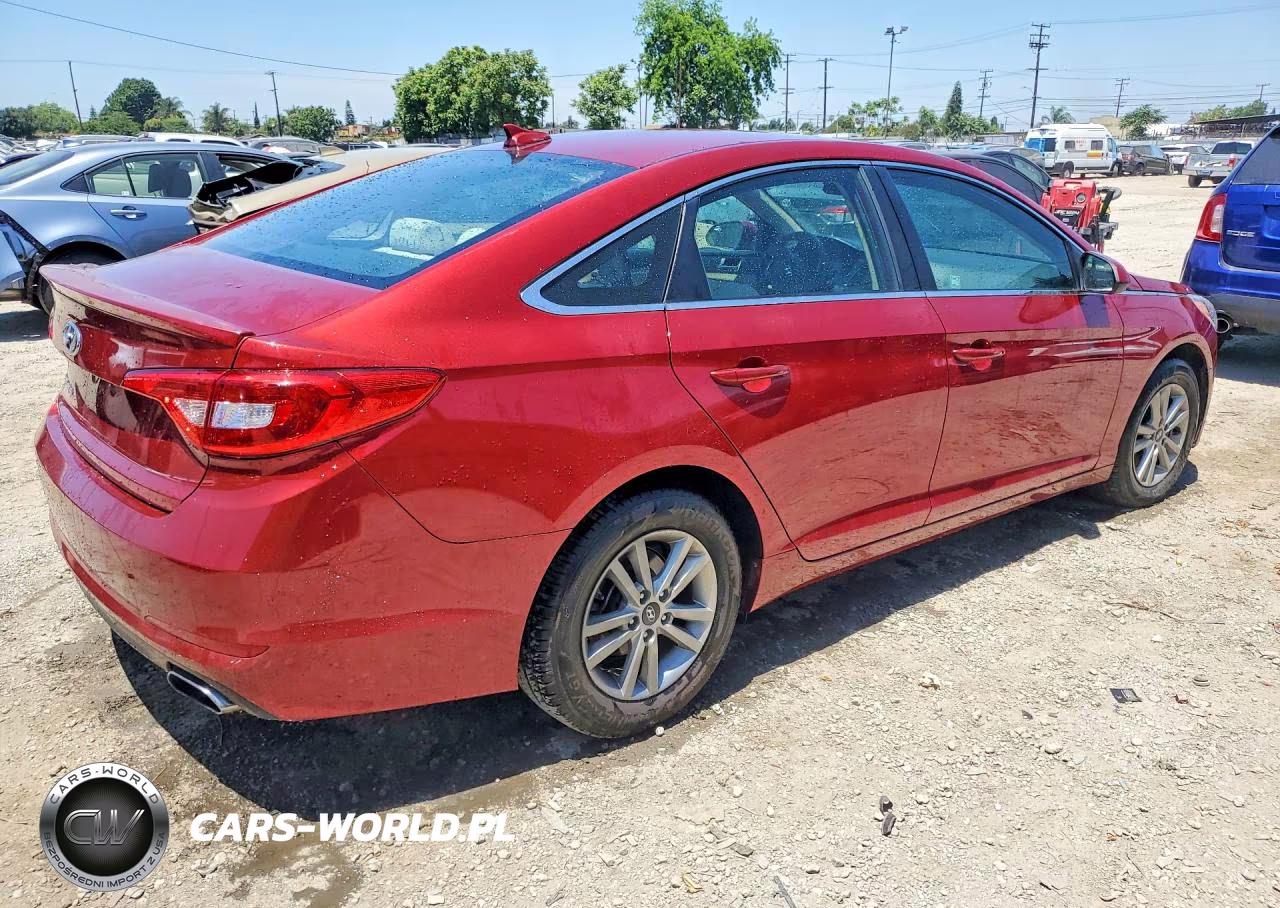 2015 Hyundai Sonata Se VIN:5NPE24AF9FH087127 - 3