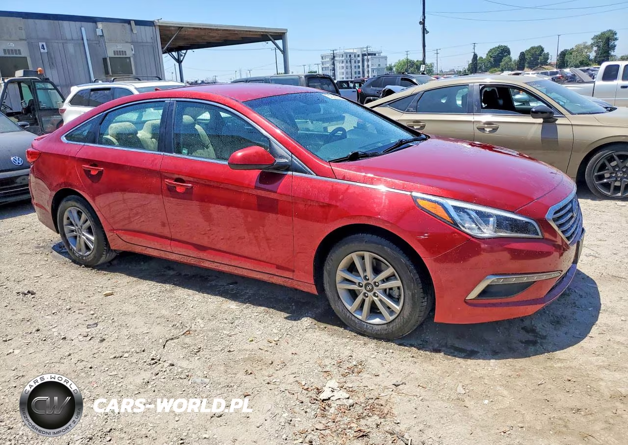 2015 Hyundai Sonata Se VIN:5NPE24AF9FH087127 - 4